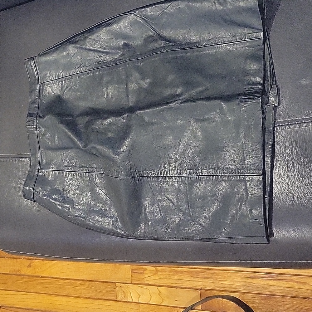 Leather skirt
